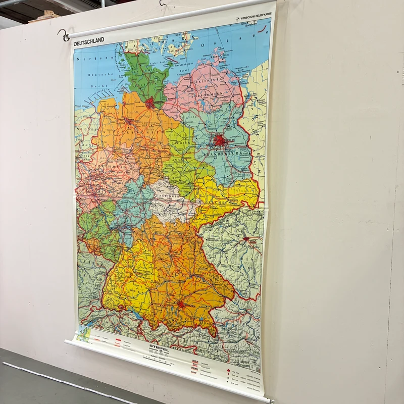 Vintage Schulkarte – Deutschland – Geografie Erdkunde Lehrtafel Stiefel Rollbild Gebraucht