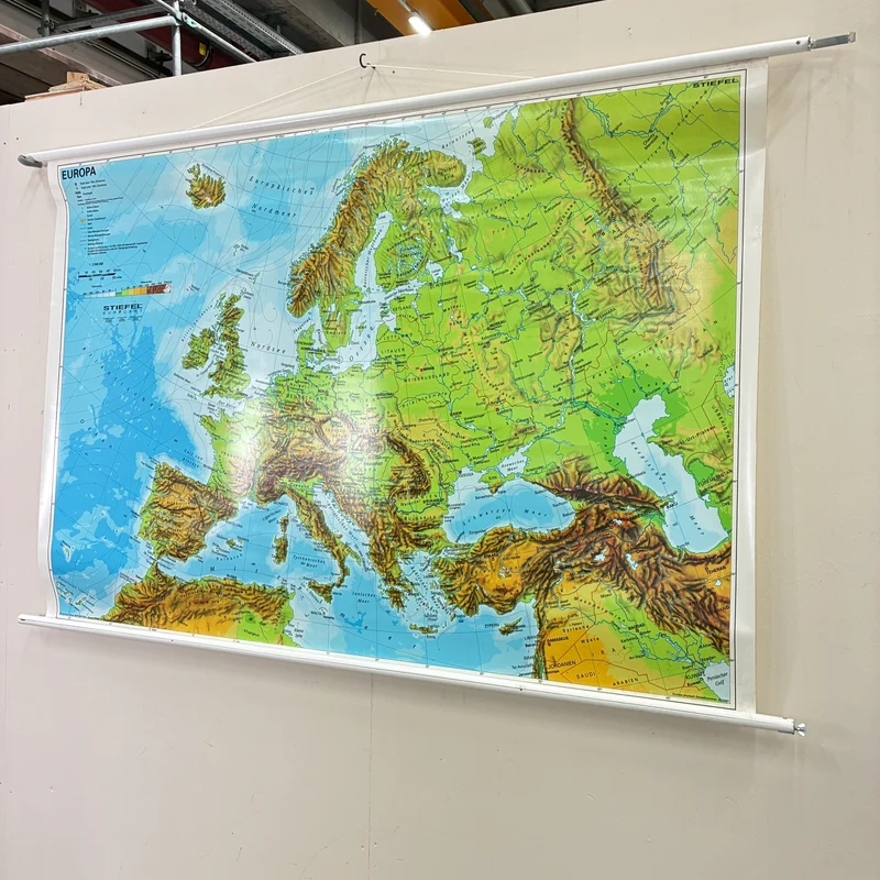 Vintage Schulkarte – Europa – Geschichte Geografie Lehrtafel Stiefel Rollbild Gebraucht