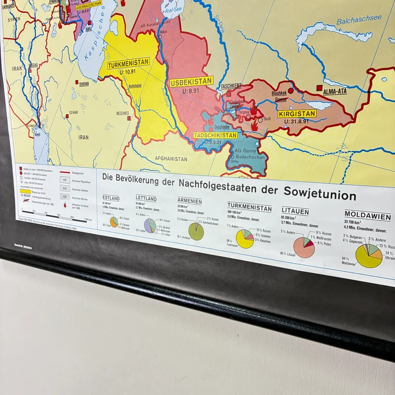 Vintage Schulkarte – Was wird aus der Sowjetunion? – Politik Geografie Lehrtafel Klett Perthes Rollbild Gebraucht