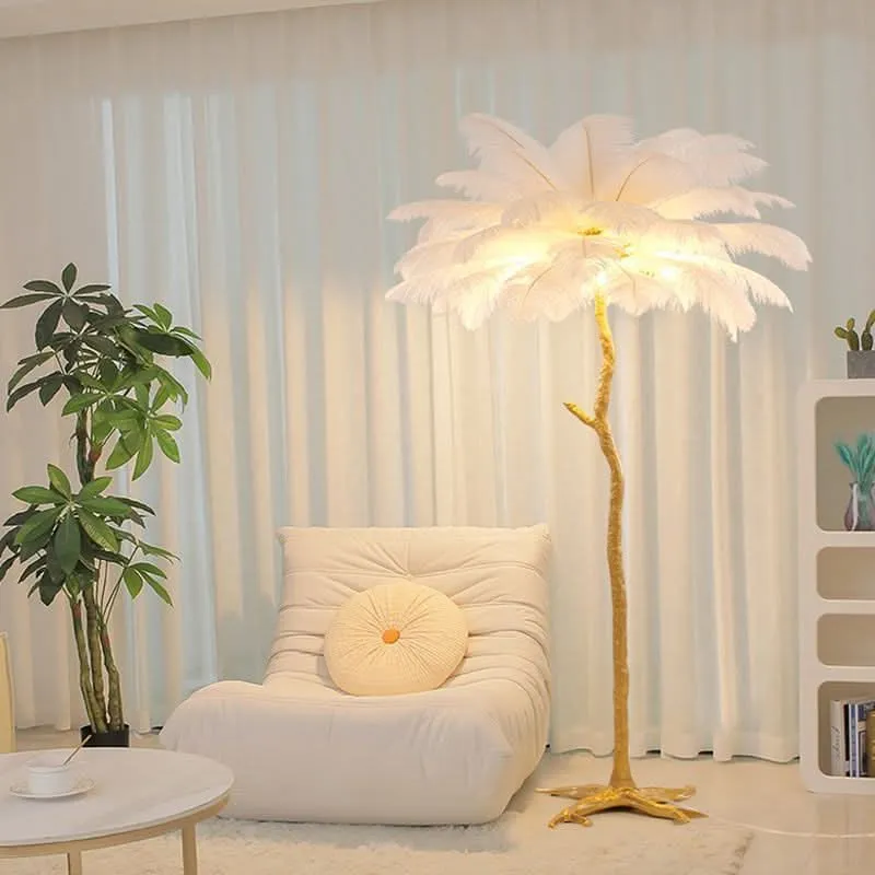 Stehlampe mit Federn – Glamour und handgefertigte Eleganz – Plumo
