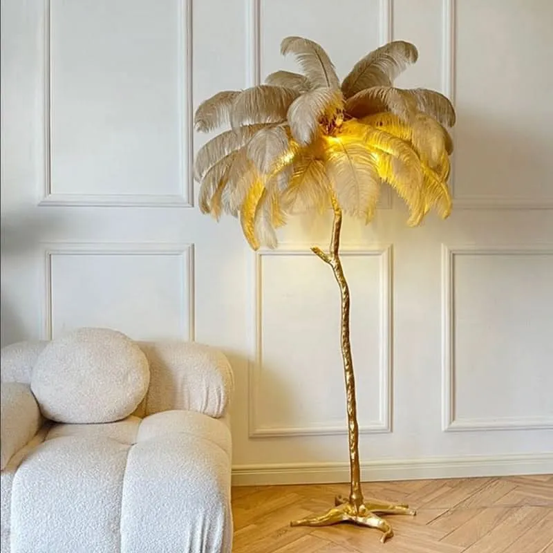 Stehlampe mit Federn – Glamour und handgefertigte Eleganz – Plumo