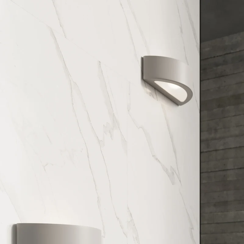 Moderne graue Keramik-Wandleuchte – Athenys
