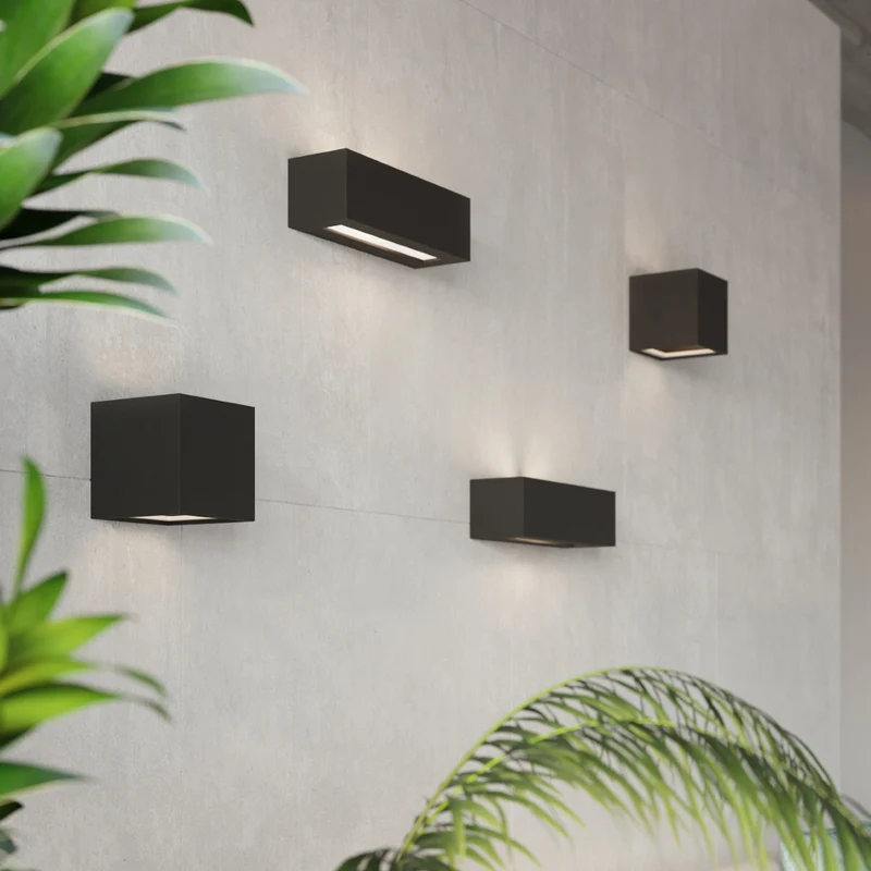 Moderne schwarze Keramik-Wandleuchte – Nerion