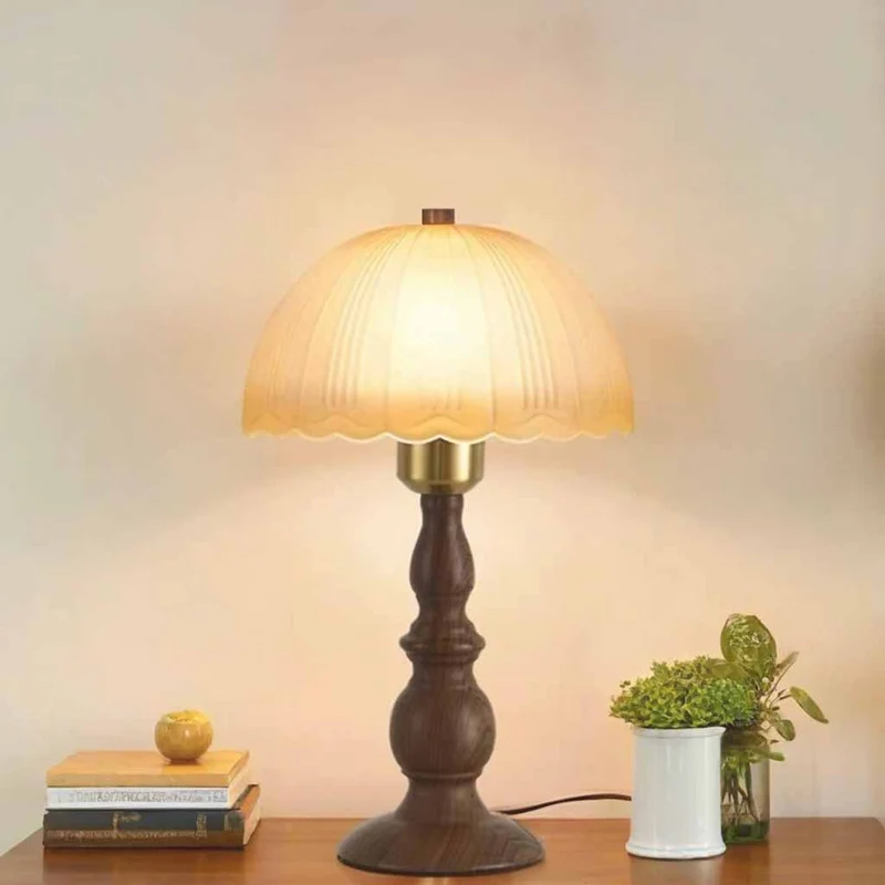Glass Dome Table Lamp Retro Mushroom Shade