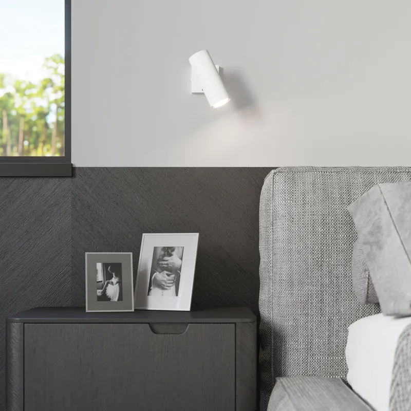 Minimalistische weiße schwenkbare Wandleuchte – Ardanis
