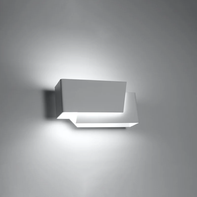 Minimalistische weiße Wandleuchte – Elarion