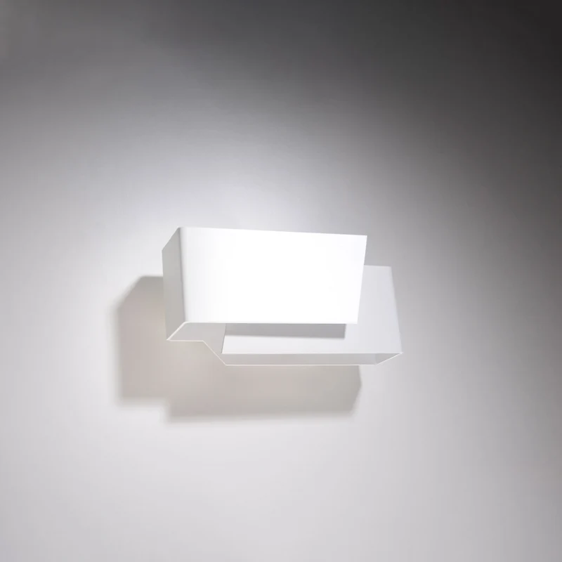 Minimalistische weiße Wandleuchte – Elarion