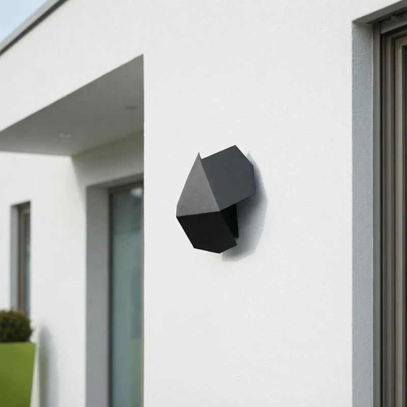 Minimalistische schwarze Wandleuchte – Noxara
