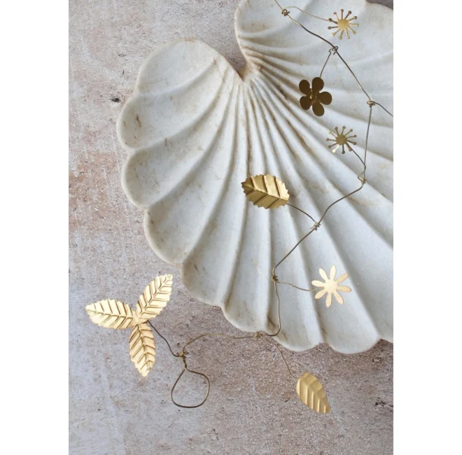 Girlande mit Blatt und Blumen