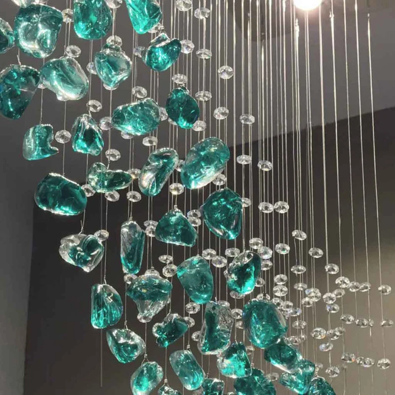Green Chandelier Grand Long S-Shape LED Glass Drop