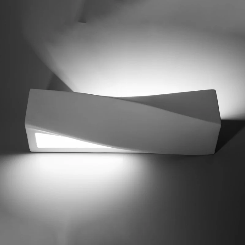 Moderne weiße Keramik-Wandleuchte – Arvénis