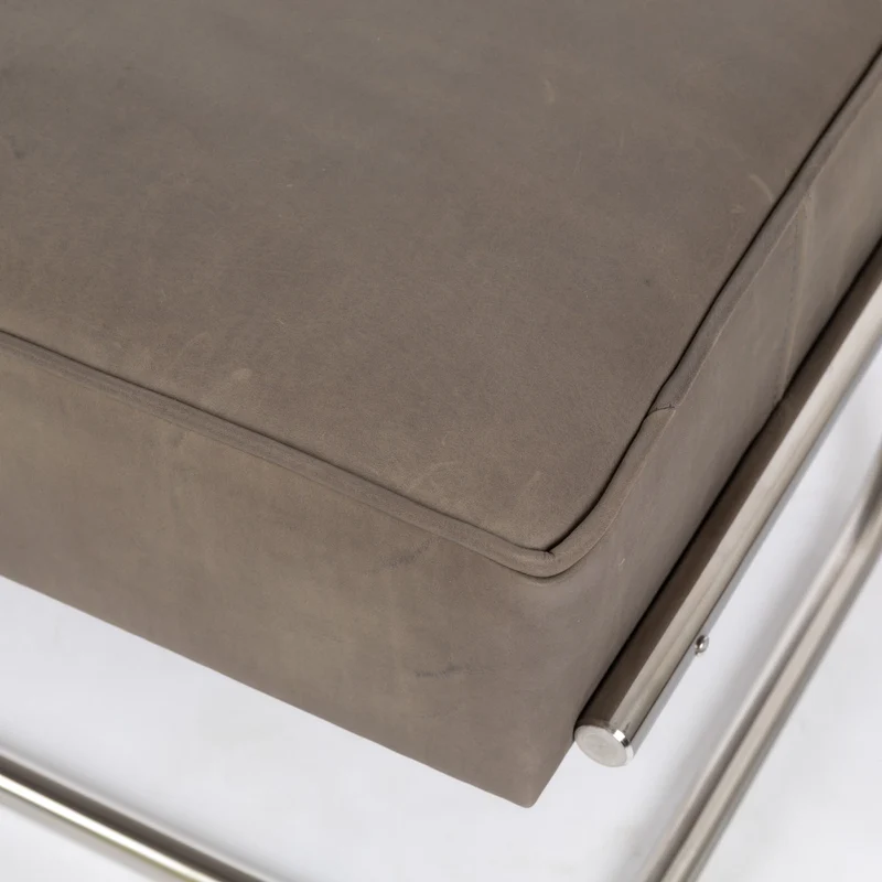 Bauhaus Style Hocker “Z320”