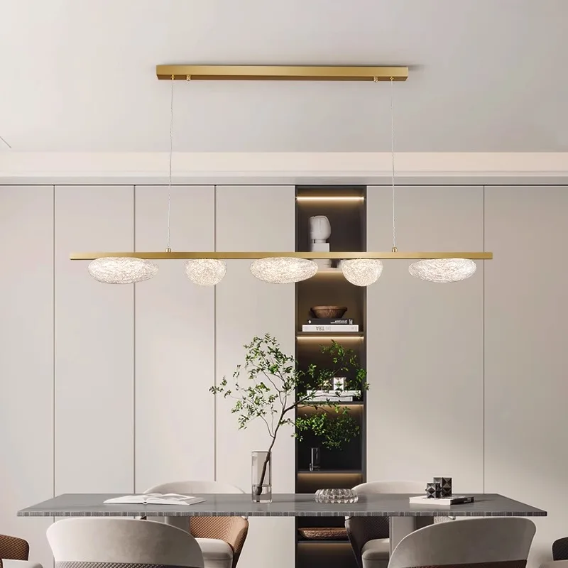 Moderne Eisen-Hängeleuchte für Esszimmer – Solistra