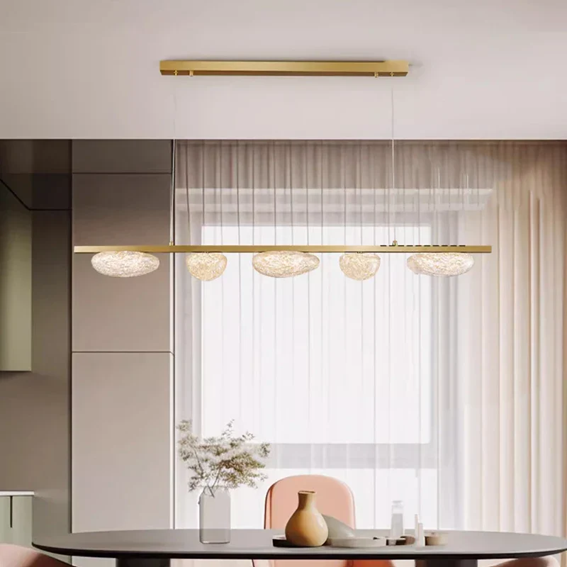 Moderne Eisen-Hängeleuchte für Esszimmer – Solistra