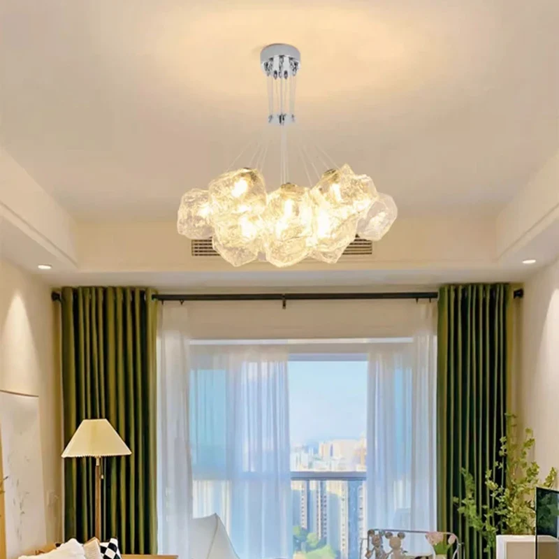 Moderne Glas-Pendelleuchte für Esszimmer – Célestine