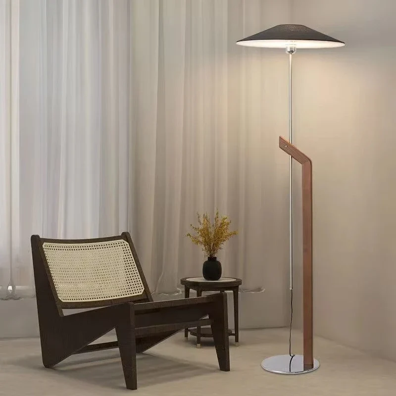 Minimalistische Stehlampe aus Holz für Wohnzimmer – Armoniel