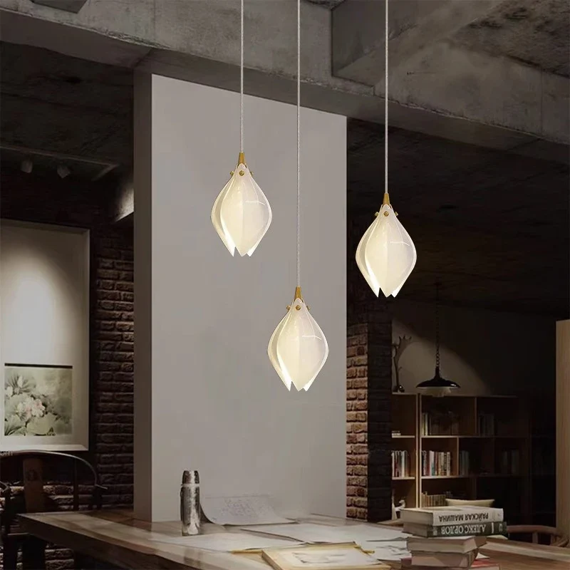 Moderne Glas-Hängelampe für Wohnzimmer – Solistar