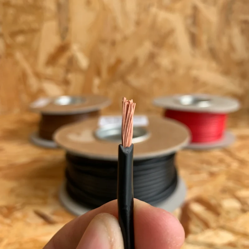 Einadriges Kfz-Kabel 3 mm² / 30 Meter Spule