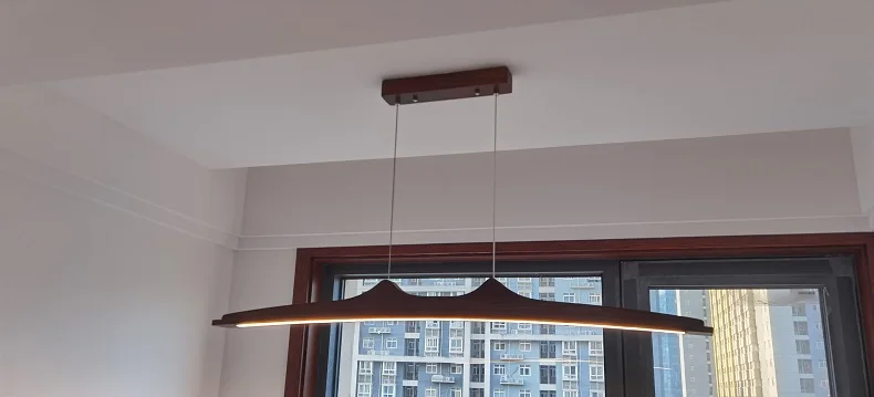 Minimalistische Hängeleuchte aus Nussbaum für Esszimmer – Walnia