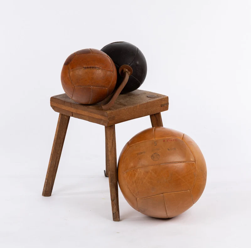 1930er Vintage-Medizin-Ball, Ø19cm, 1kg