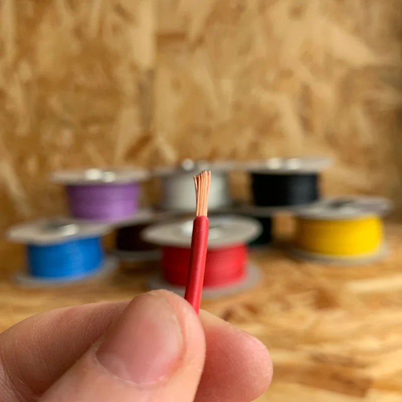 Einadriges Kfz-Kabel 2 mm² - Dünnwandig / 50-Meter-Spule