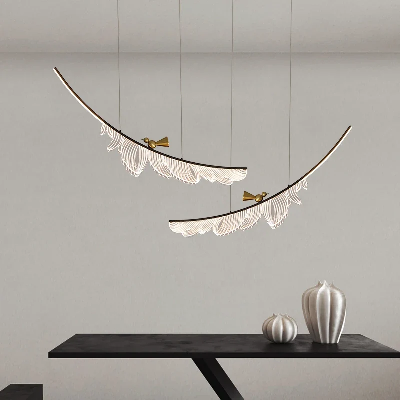 Moderne Metall-Hängeleuchte für Esszimmer – Arionel