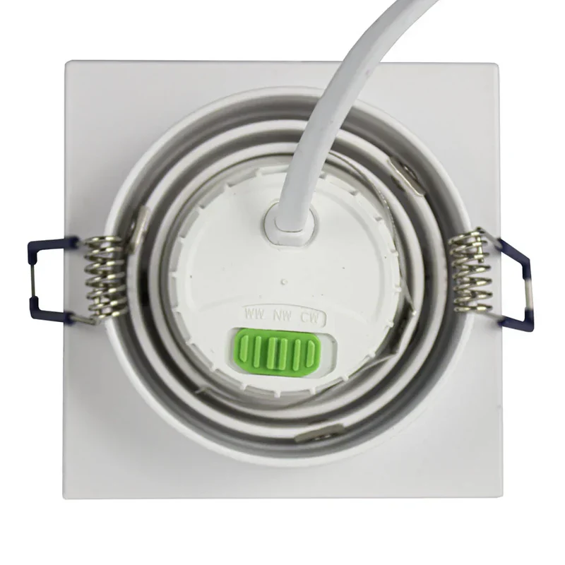 Zigbee smart Einbaustrahler Weiß 4,7W | Quadratisch | 80mm | HUE-kompatibel | RGB-CCT