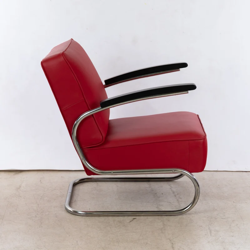 1930er Bauhaus Freischwinger Sessel mit Fußhocker