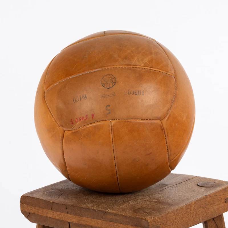 1930er Vintage Medizin-Ball, Ø30cm, 5kg