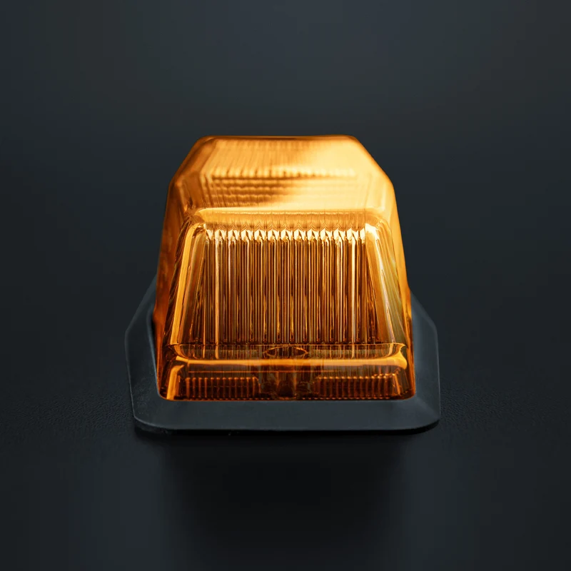 LED-Doppelbrenner-Lichterkette mit Stroboskop-/Bernsteinlinse