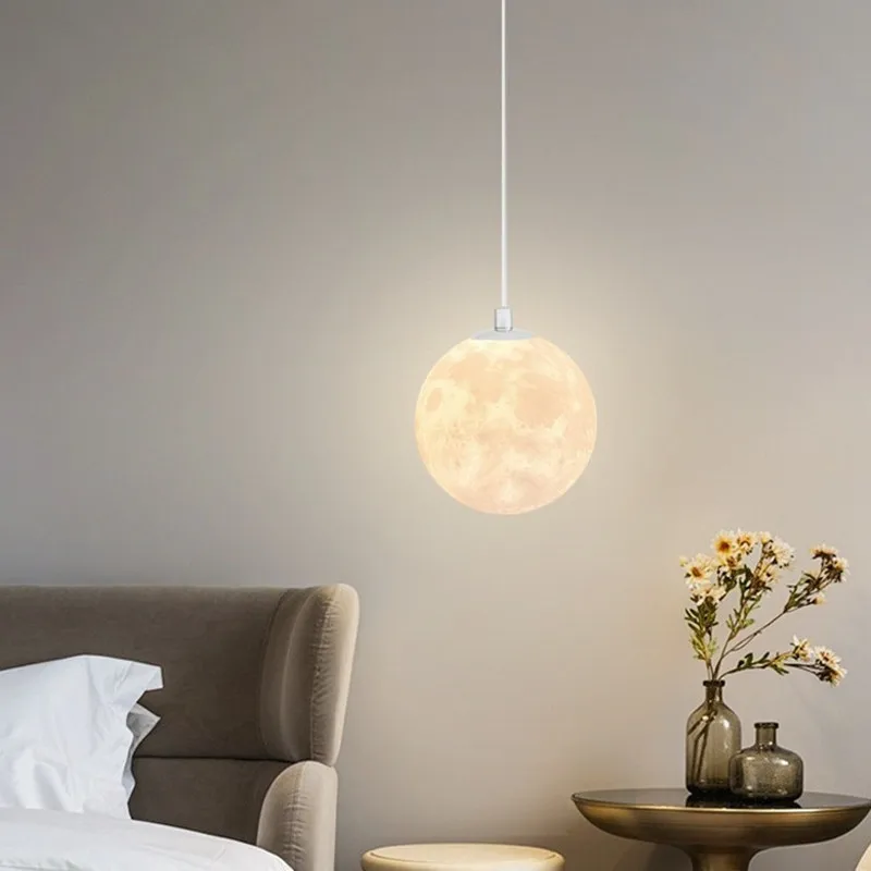 Moderne LED-Hängeleuchte aus weißem Metall – Moonéclat