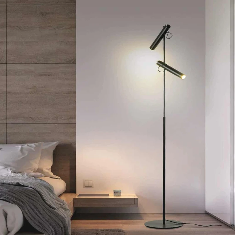 Floor Lamp Minimalist Adjustable Spotlight, Black