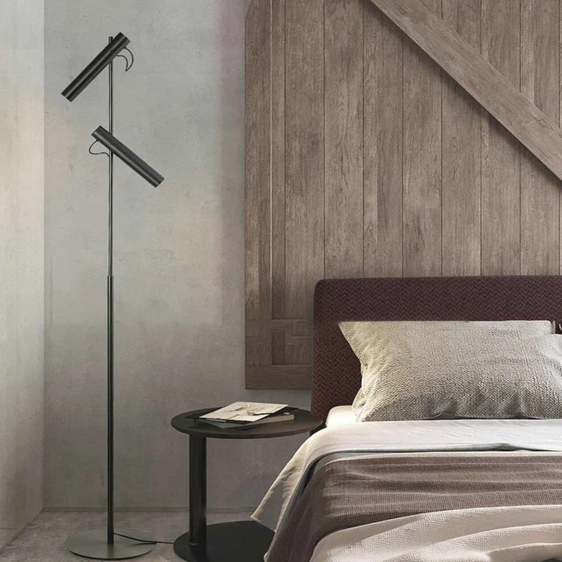 Floor Lamp Minimalist Adjustable Spotlight, Black