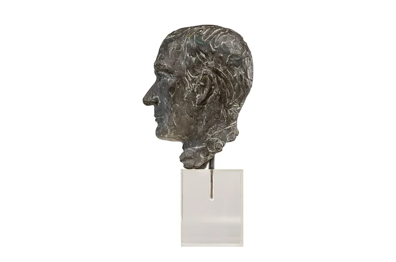 Casa Padrino Luxus Deko Skulptur Bronzefigur Bronze / Braun 15 x 23 x H. 45 cm - Massive Bronzeskulptur auf Plexiglas Sockel - Luxus Deko Accessoires
