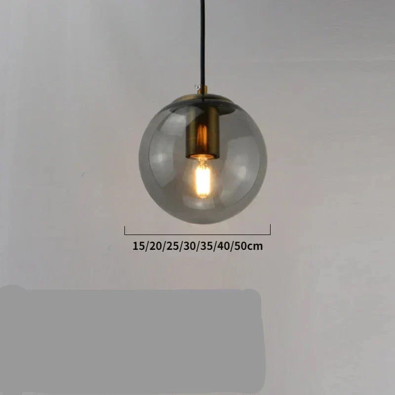 Moderne Pendelleuchte aus goldenem Metall und Glas – Oréclat