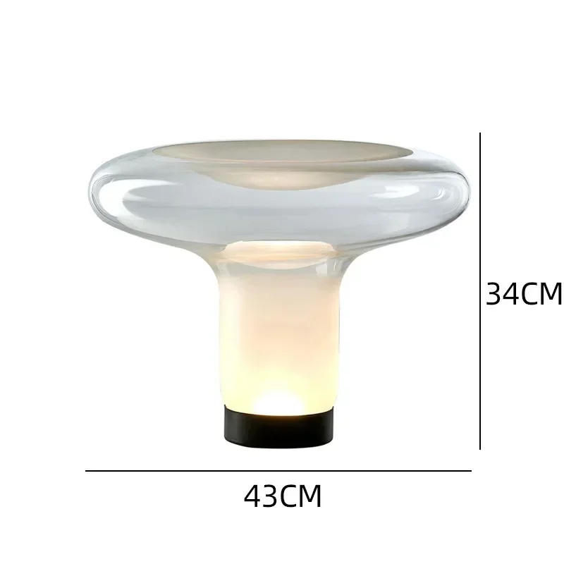 Art-Déco-Tischlampe aus Glas – Célestino