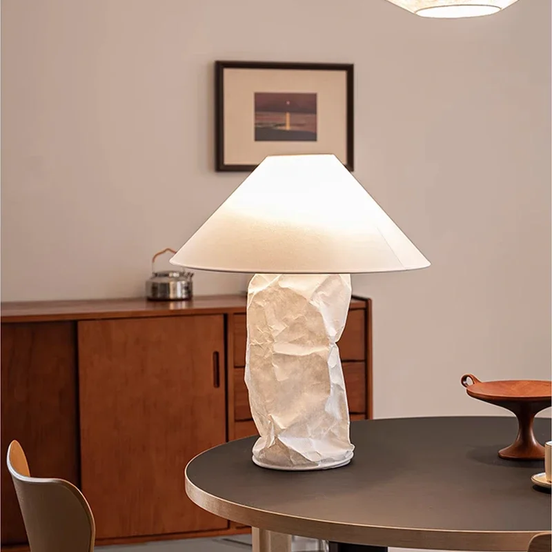 Stehlampe aus Eisen und Stoff für Wohnzimmer – Armonéo