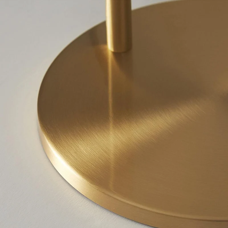 Floor Lamp Minimalist Brass LED Spotlight, Black / Gold