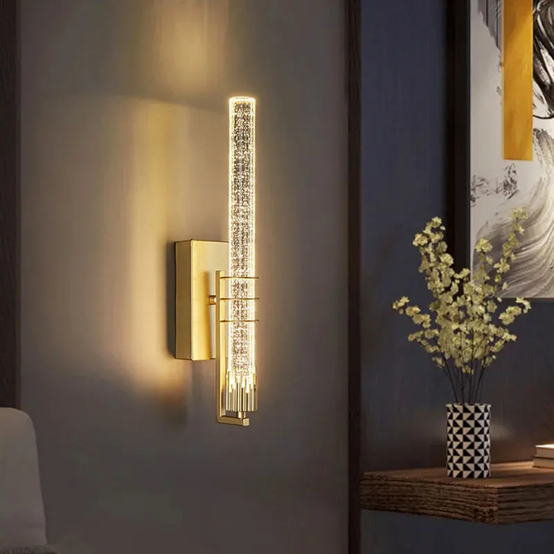 Moderne Kristall-Wandleuchte für Wohnzimmer und Schlafzimmer – Crystarion