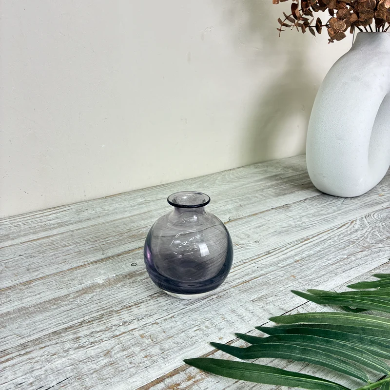 Kleine Glasvase Mini Kugelvase Rauchglas Lila Transparent Vase Gebraucht