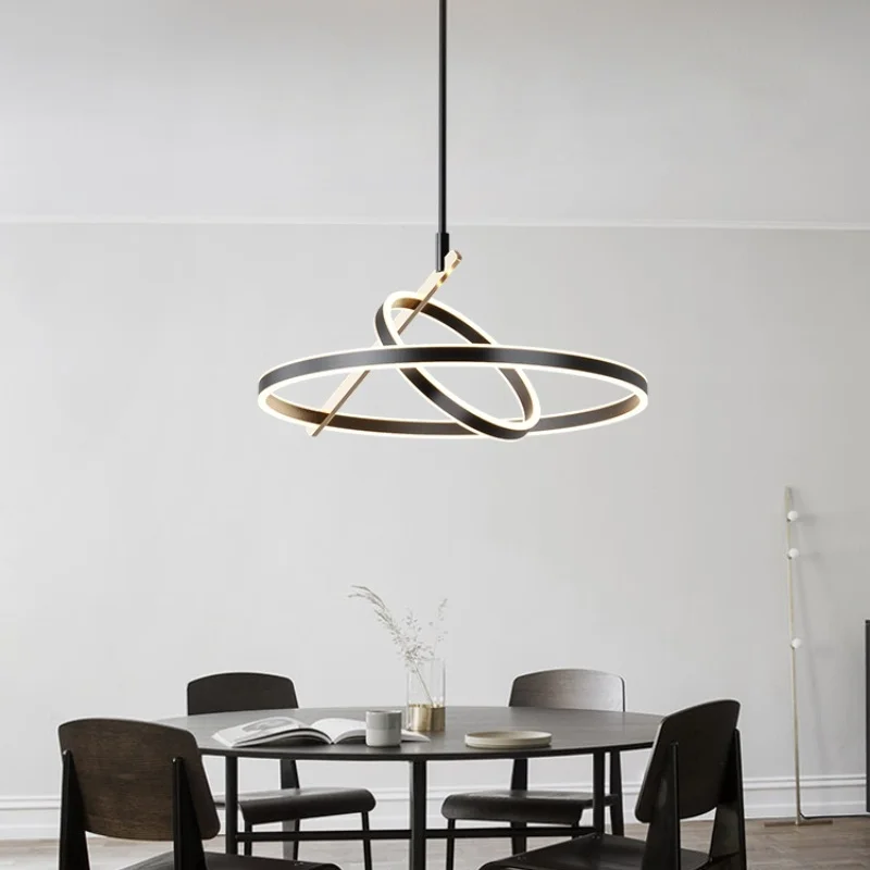 Minimalistische Deckenleuchte mit doppeltem Aluminiumring – Circadia