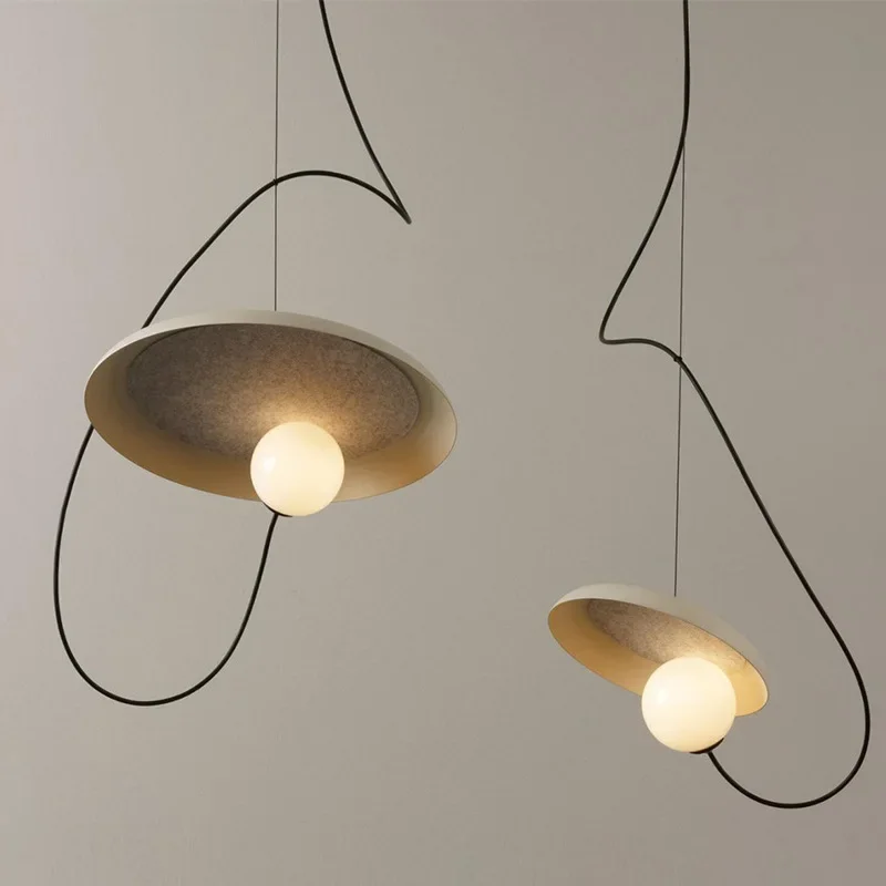 Nordisches Design-Hängeleuchte aus Eisen für Esszimmer – Célestriø
