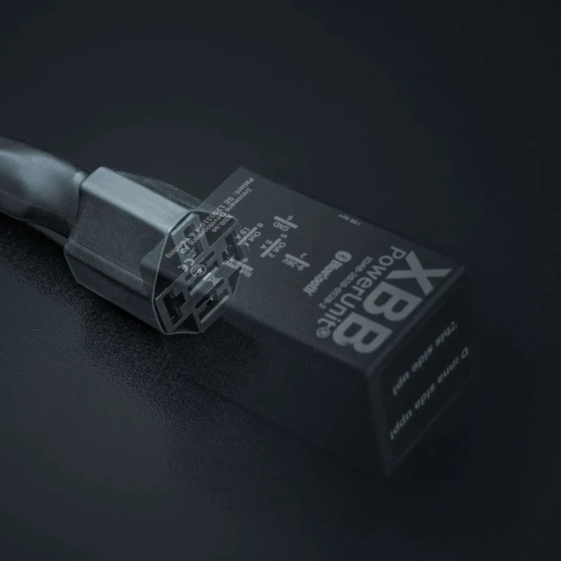 Strands Pro XBB Powerunit-Kabelbaum mit Schalter