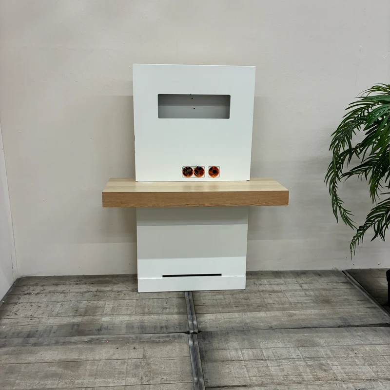 Hotel Schreibtisch TV Konsole Medienelement Wandmodul Weiß Holz Gebraucht