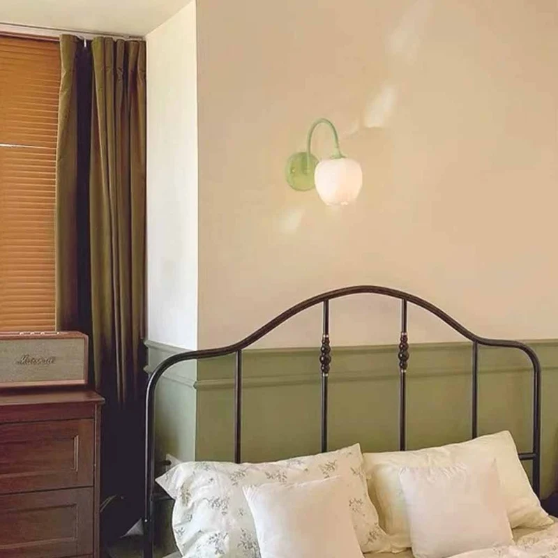 Wall Sconce Light Cream Glass Flower Tulip, Green / White