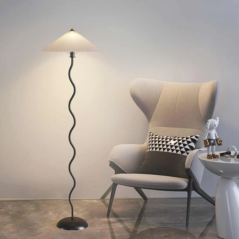 Floor Lamp Vintage Wavy with White Fabric Pleated Shade