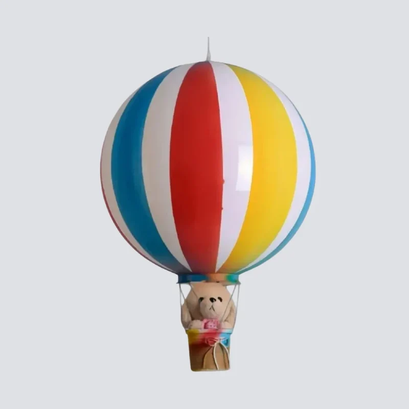 Verspielte Pendelleuchte mit Heißluftballon für das Kinderzimmer