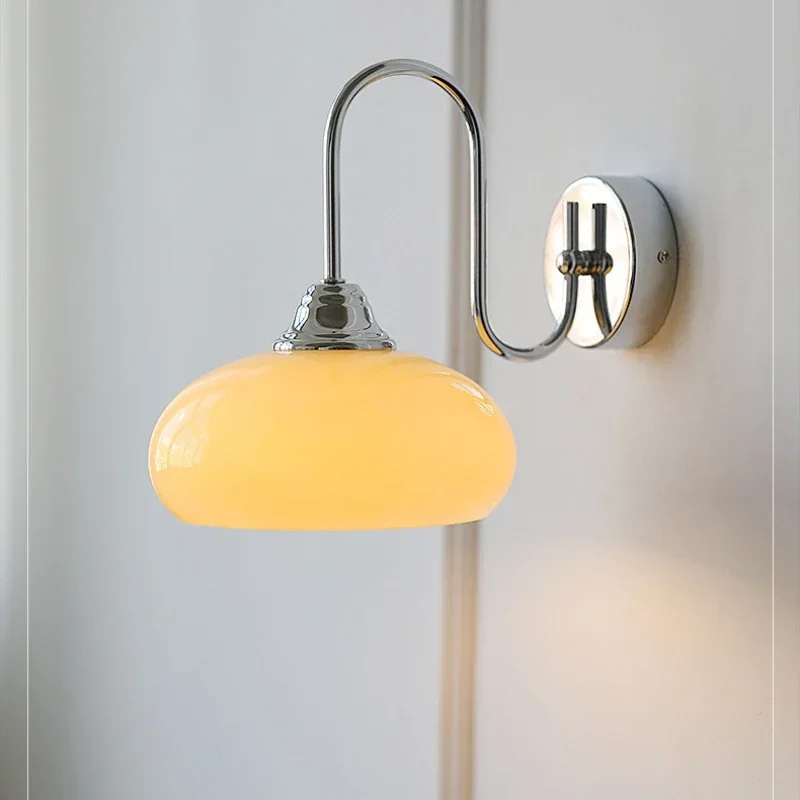 Minimalistische Wandleuchte aus Glas – Eléganza