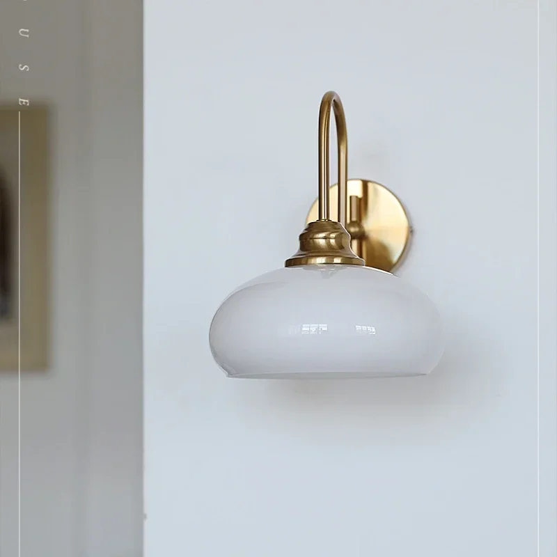 Minimalistische Wandleuchte aus Glas – Eléganza