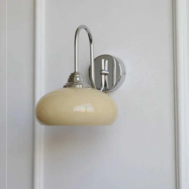 Minimalistische Wandleuchte aus Glas – Eléganza